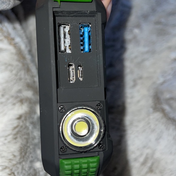 Blavor solar power bank PN-W12 - Picture 4 of 4